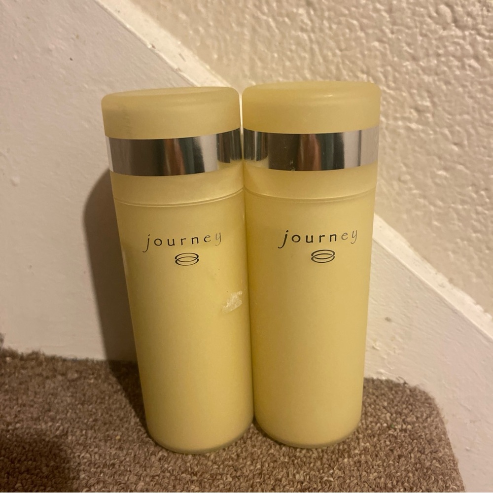 Mary Kay Journey Bath & Body Set - Yellow with Silver Accents